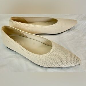 Vivaia Aria Pointed-toe Ballet Flats - 8.0 - Almond